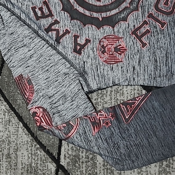 AMERICAN FIGHTER OMBRE METALLIC RED LOGO  HOODIE LONG-SLEEVE TEE-SHIRT - Picture 13 of 14